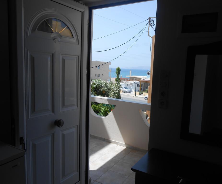 Frosso'S Apartments Kokkini Hani Екстер'єр фото