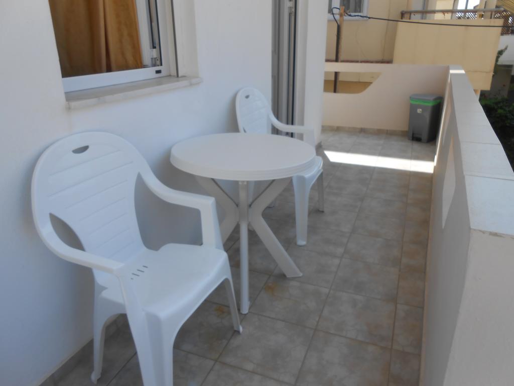Frosso'S Apartments Kokkini Hani Екстер'єр фото